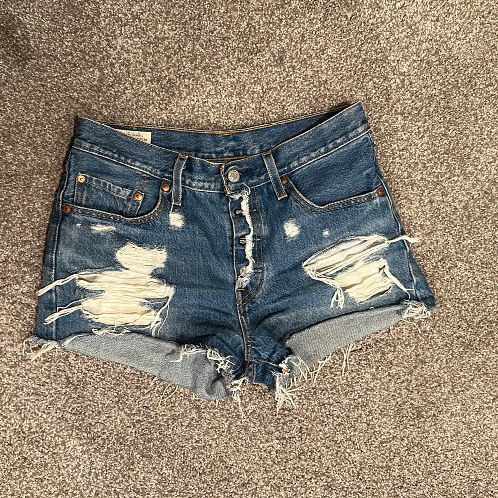 Levi shorts